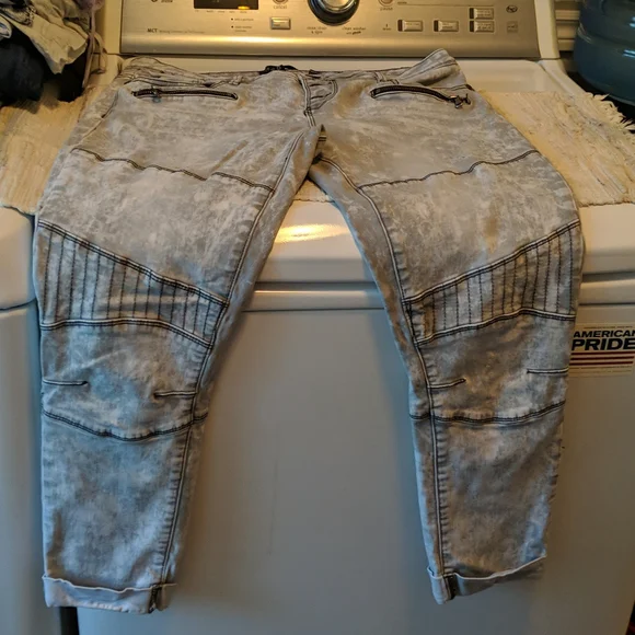 Pants - Picture 1 of 8